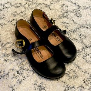 Black Mary janes